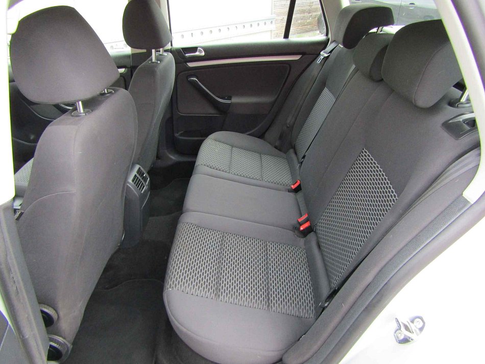 Volkswagen Golf 1.2 TSi 