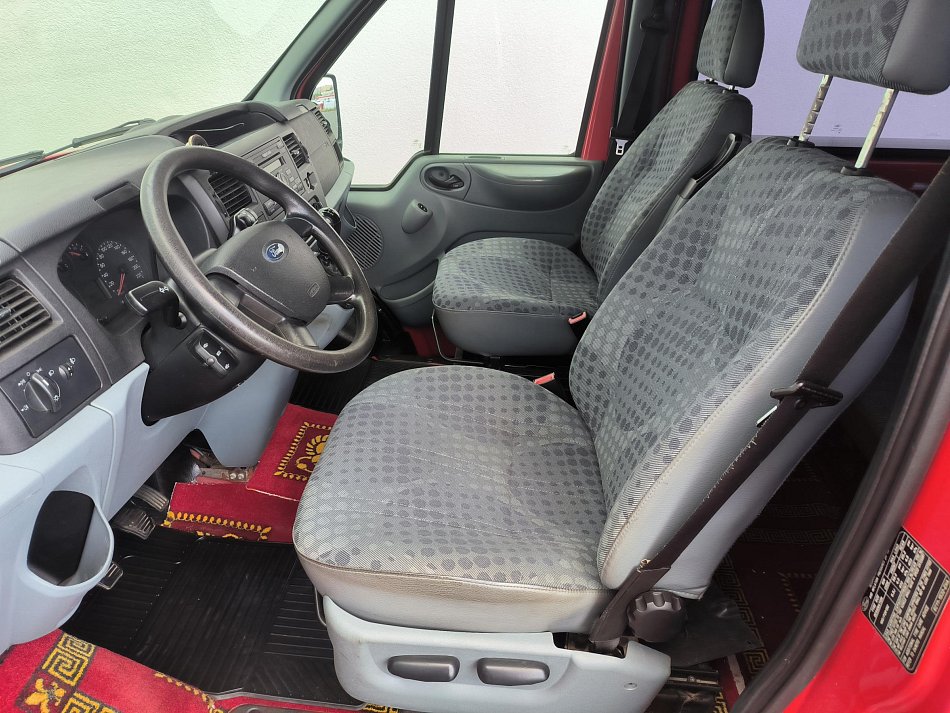 Ford Transit 2.2TDCi  L1H2 8míst