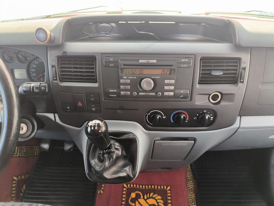 Ford Transit 2.2TDCi  L1H2 8míst