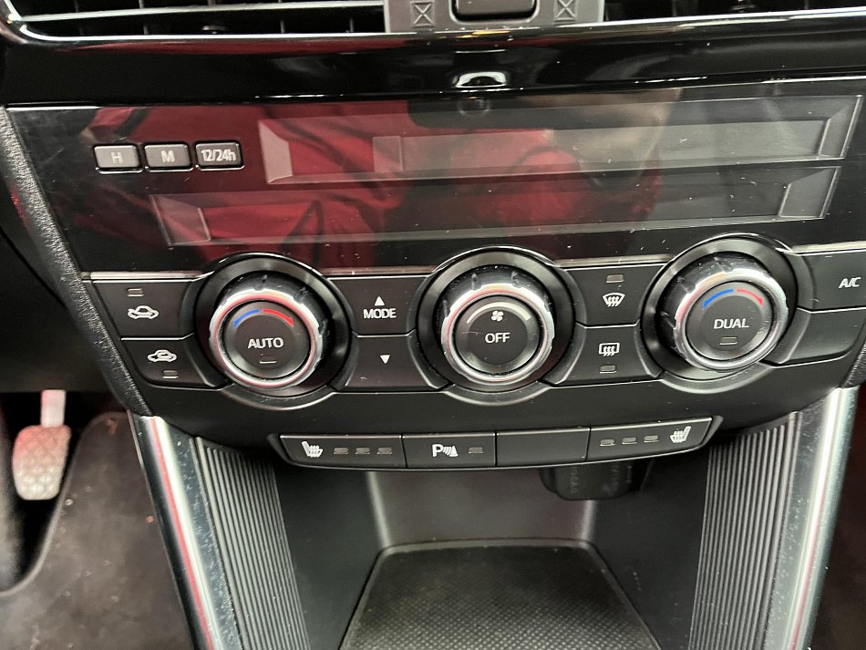 Mazda CX-5 2.0i  4x4