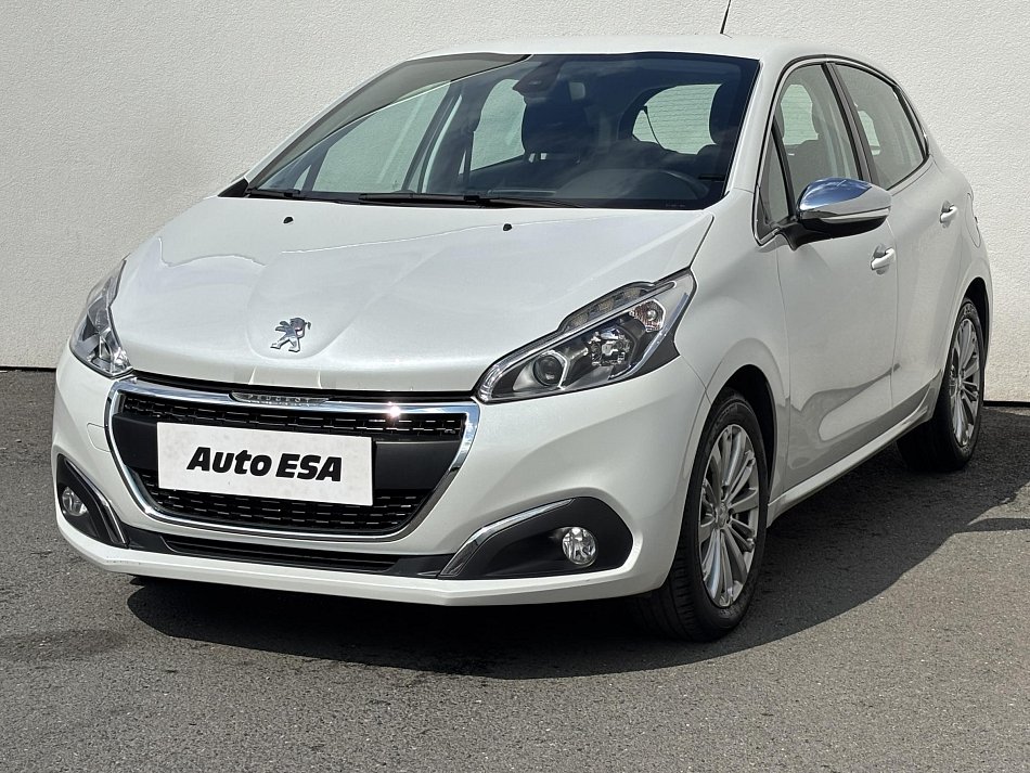 Peugeot 208 1.2 Allure