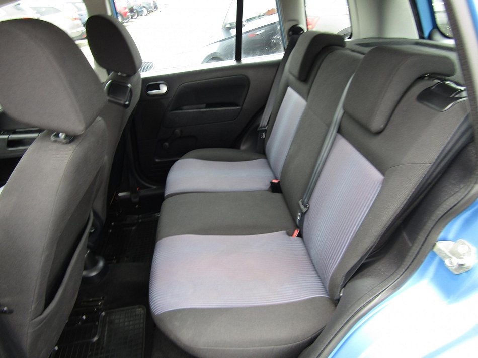 Ford Fusion 1.4i 