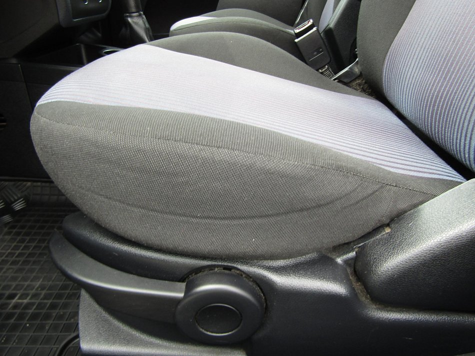 Ford Fusion 1.4i 