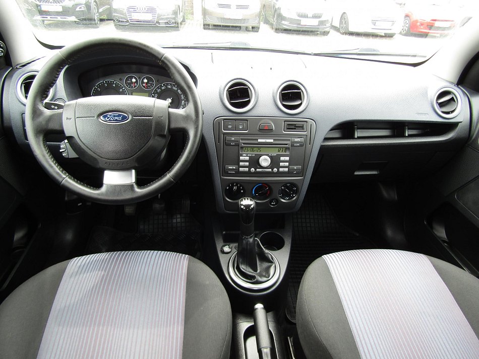 Ford Fusion 1.4i 