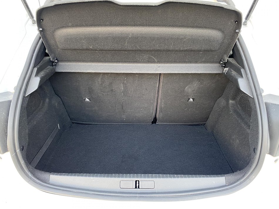 Peugeot 208 1.2 PT Style