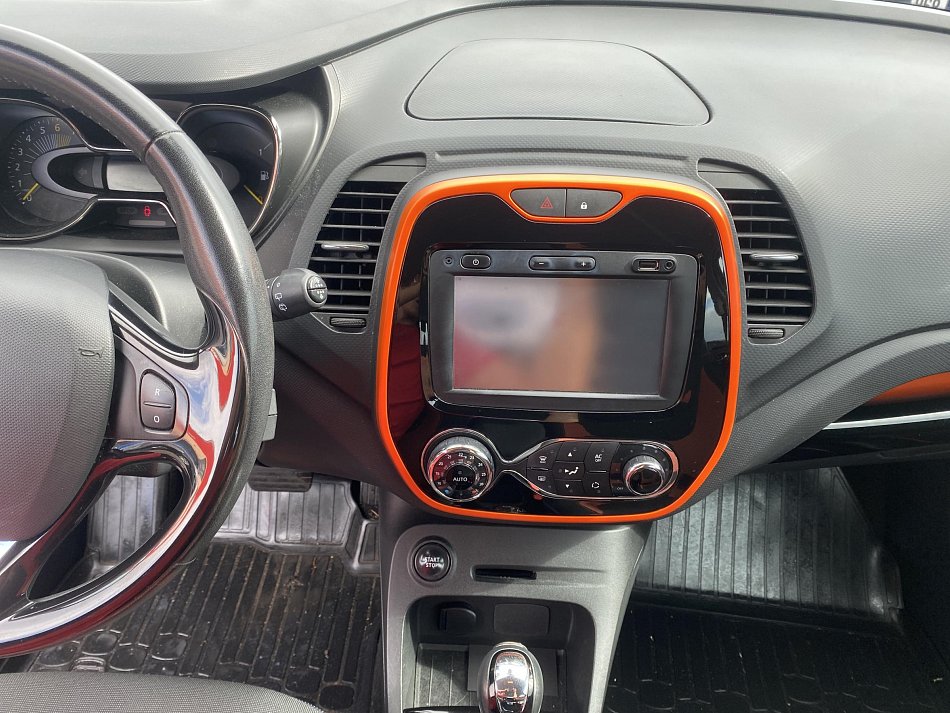 Renault Captur 1.2TCe 