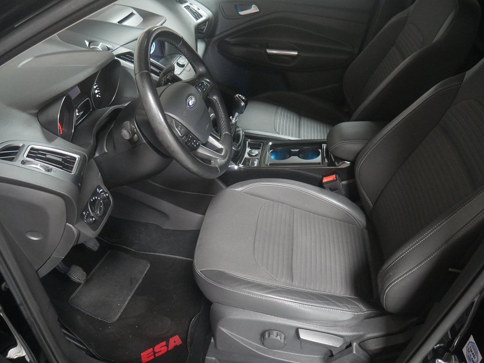 Ford Kuga 1.5 EB 