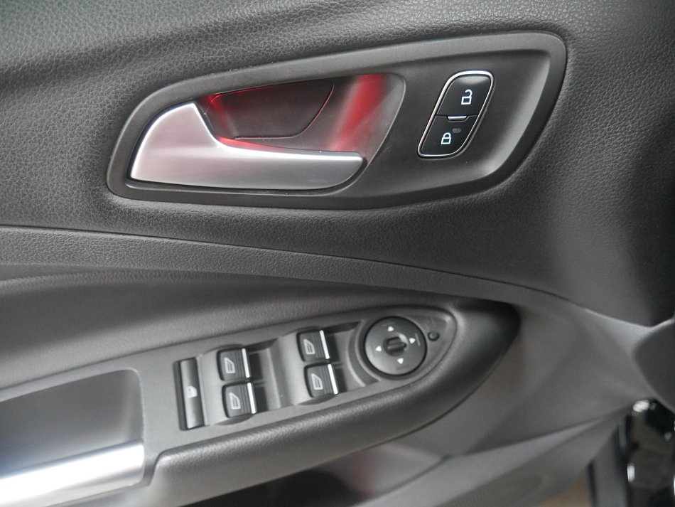 Ford Kuga 1.5 EB 