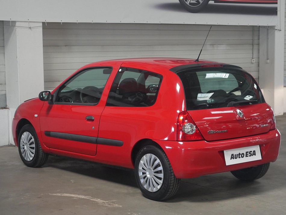 Renault Clio 1.2i 