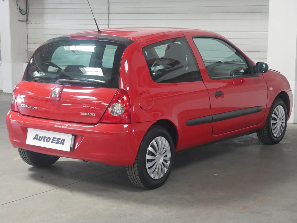 Renault Clio 1.2i 
