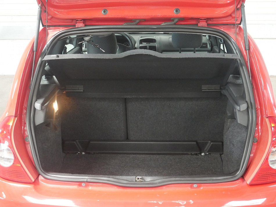 Renault Clio 1.2i 