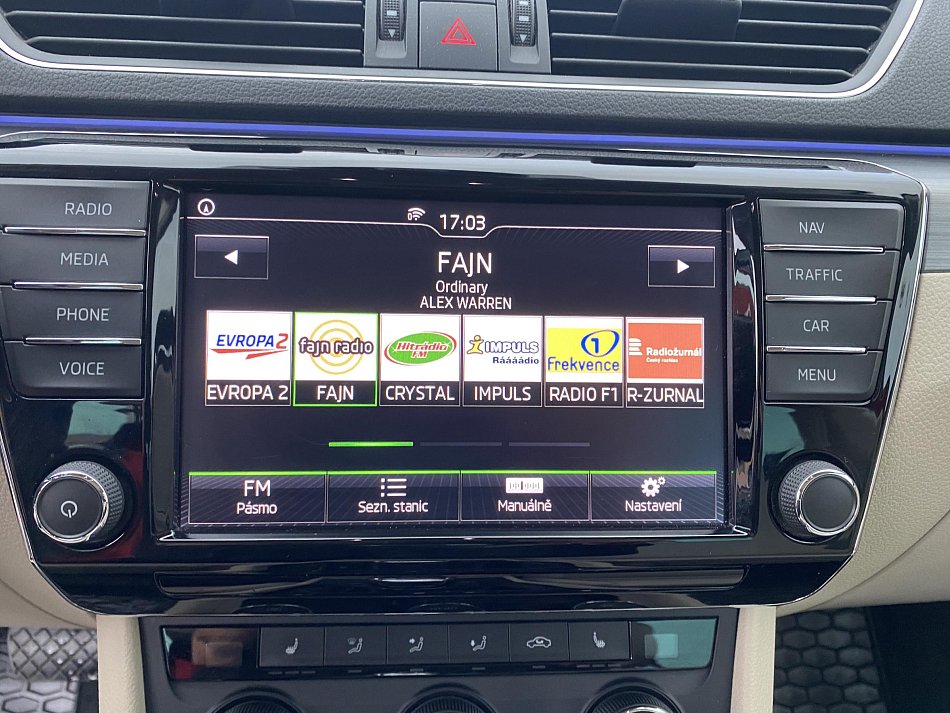 Škoda Superb III 2.0i 