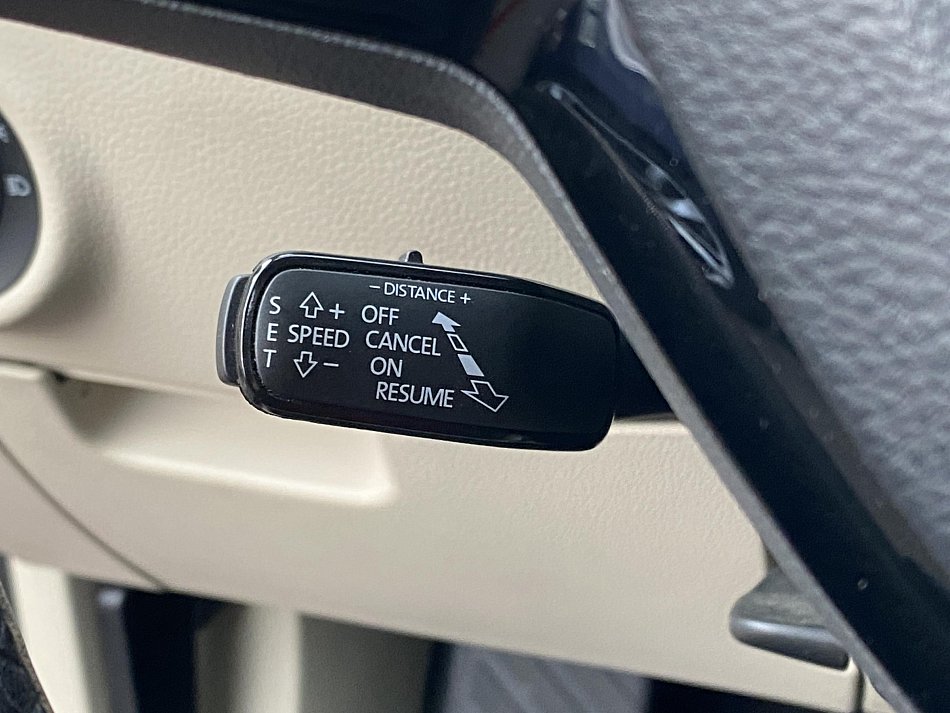 Škoda Superb III 2.0i 