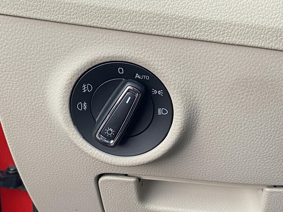 Škoda Superb III 2.0i 