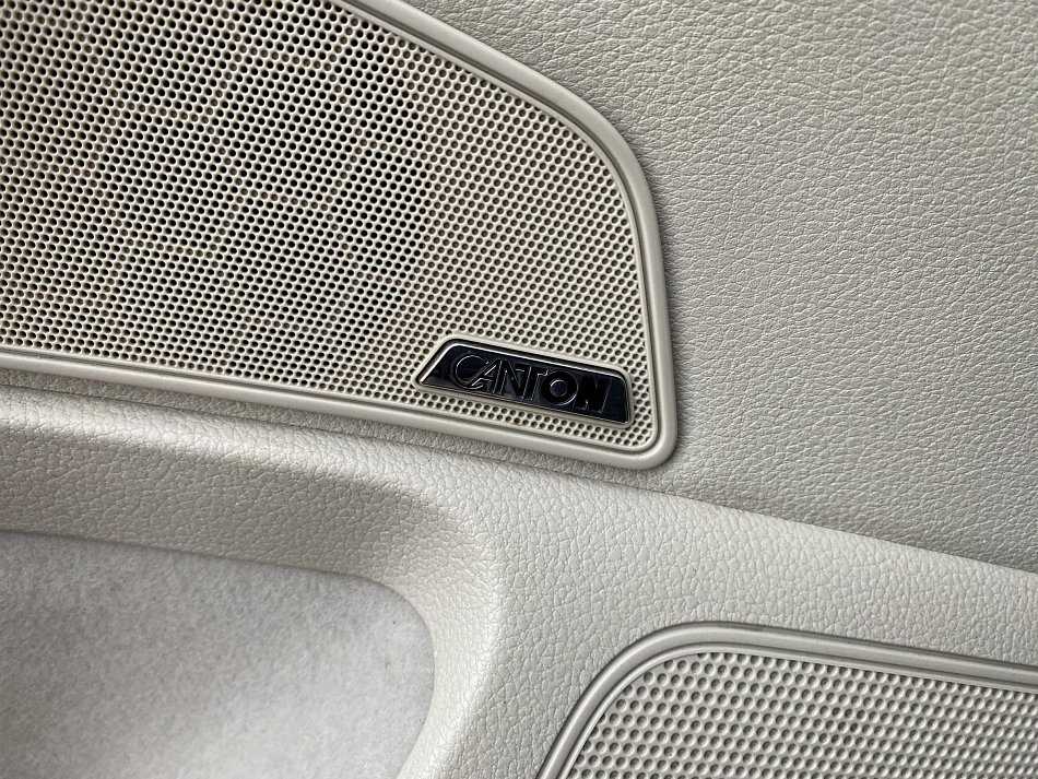 Škoda Superb III 2.0i 