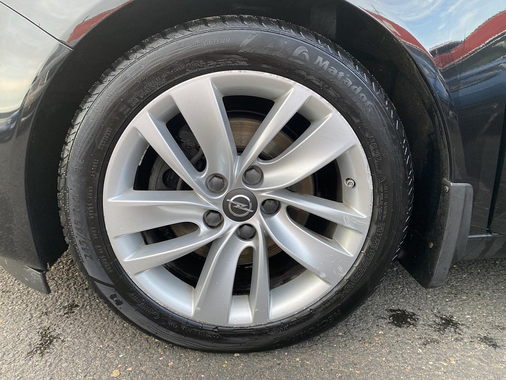 Opel Insignia 2.0 CDTi 