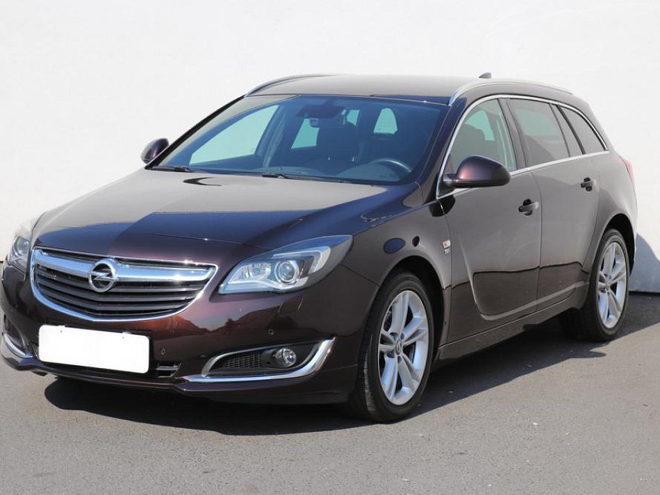 Opel Insignia 2.0D 