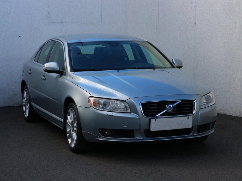 Volvo S80 2.0 