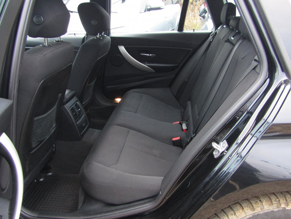 BMW Řada 3 2.0D 