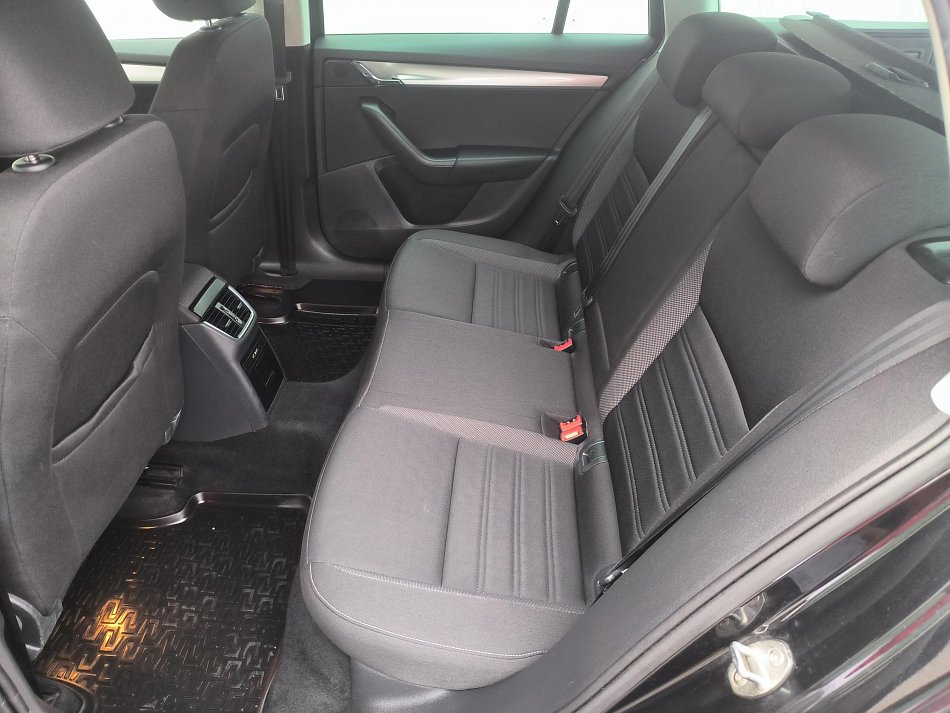 Škoda Octavia III 1.6 TDi Ambition