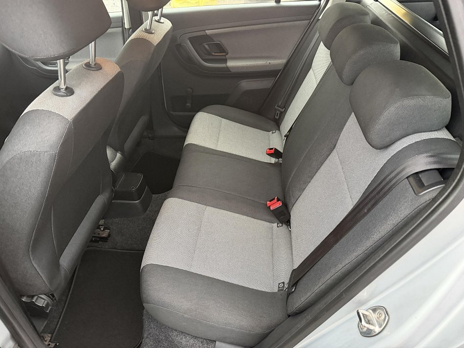 Škoda Fabia II 1.2i 