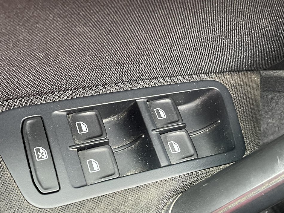 Volkswagen Golf 1.6 TDi CUP 4Motion