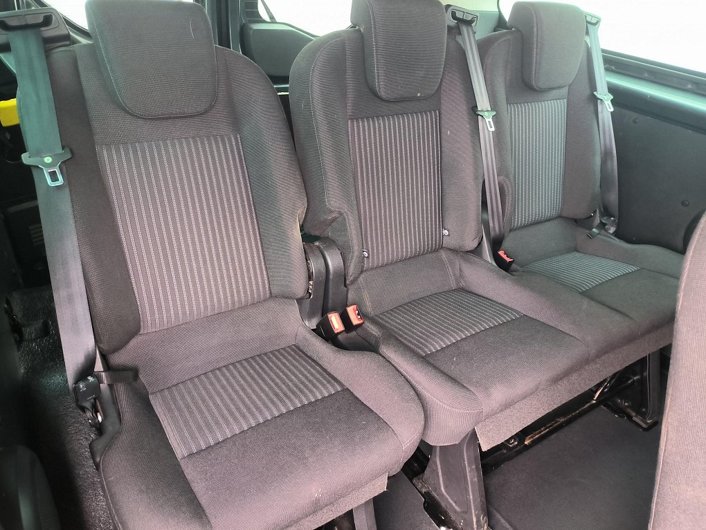 Ford Transit Custom 2.2TDCi Trend L2 8míst