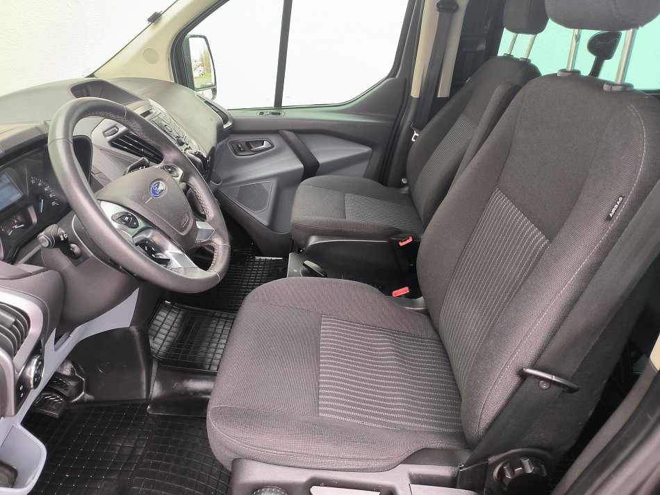 Ford Transit Custom 2.2TDCi Trend L2 8míst