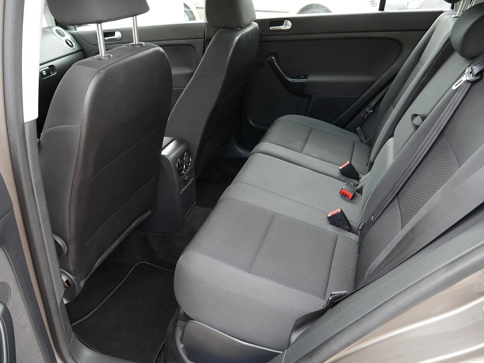 Volkswagen Golf Plus 1.6 TDi 