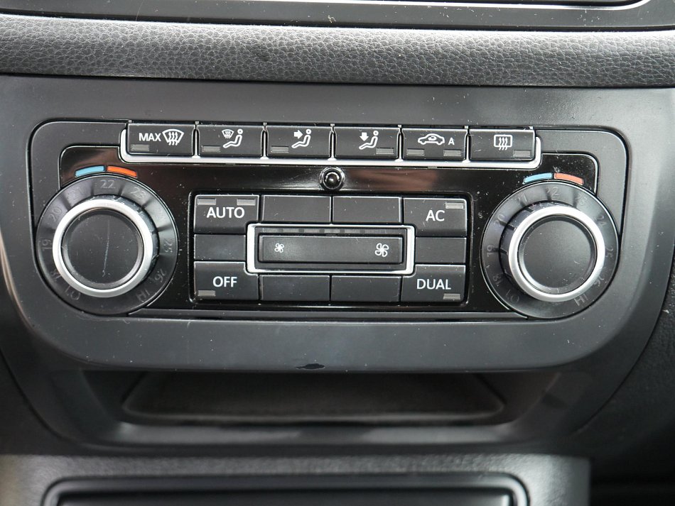 Volkswagen Golf Plus 1.6 TDi 