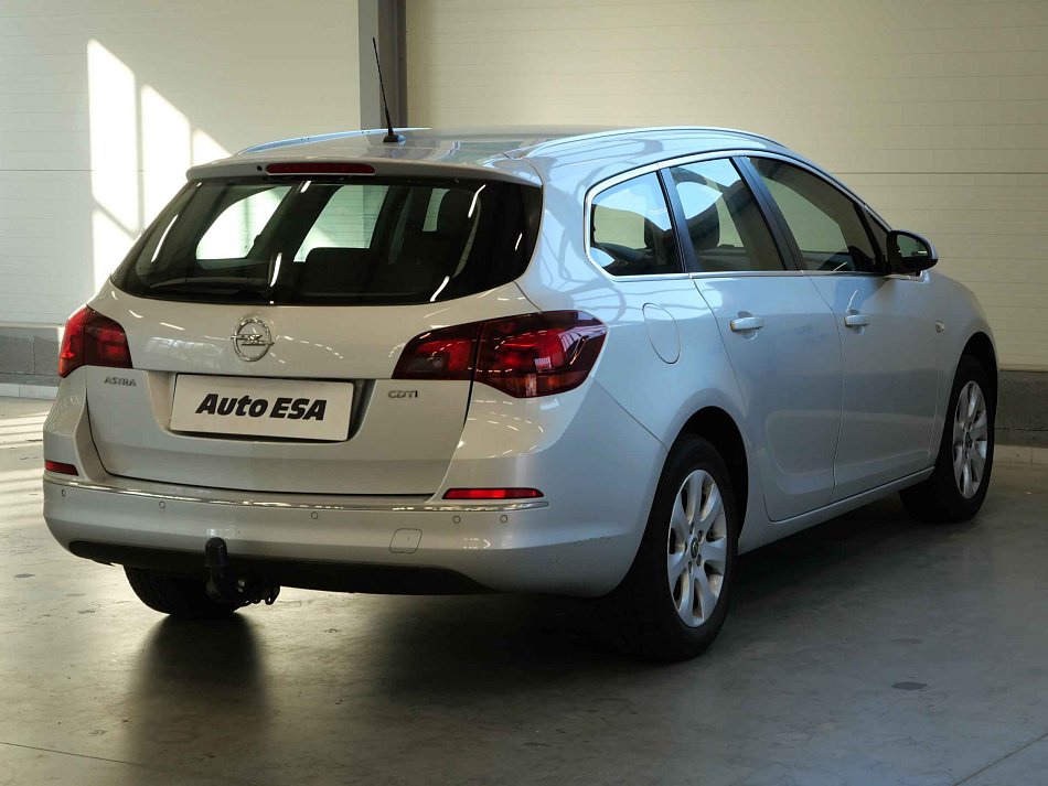 Opel Astra 1.6TDCI 