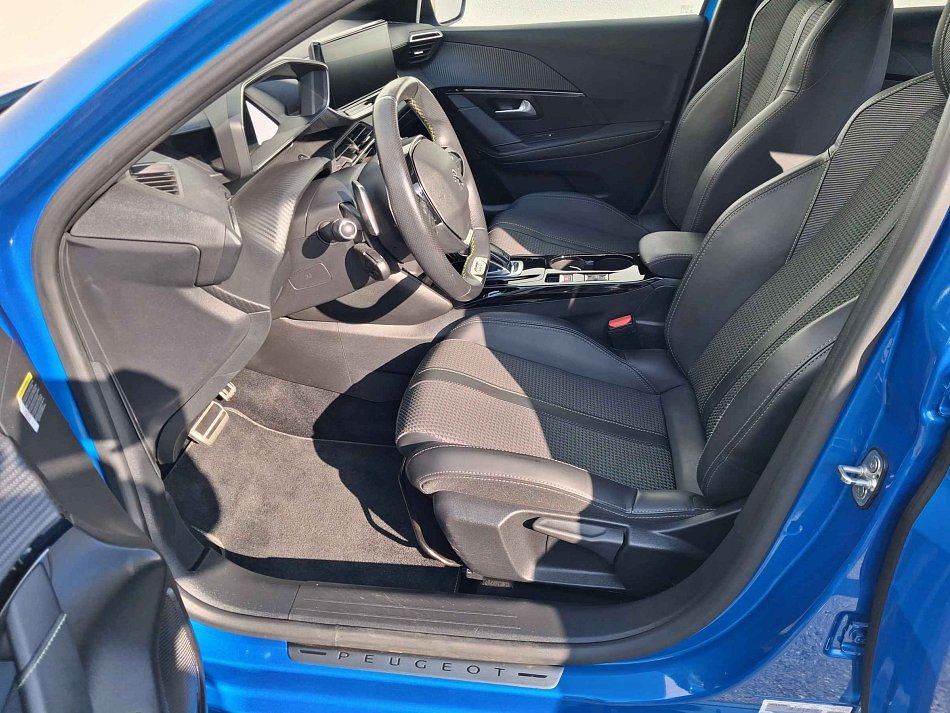 Peugeot 208 1.2PT GT