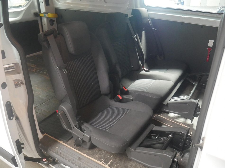 Ford Transit Custom 2.2TDCi Trend L2H2 6míst