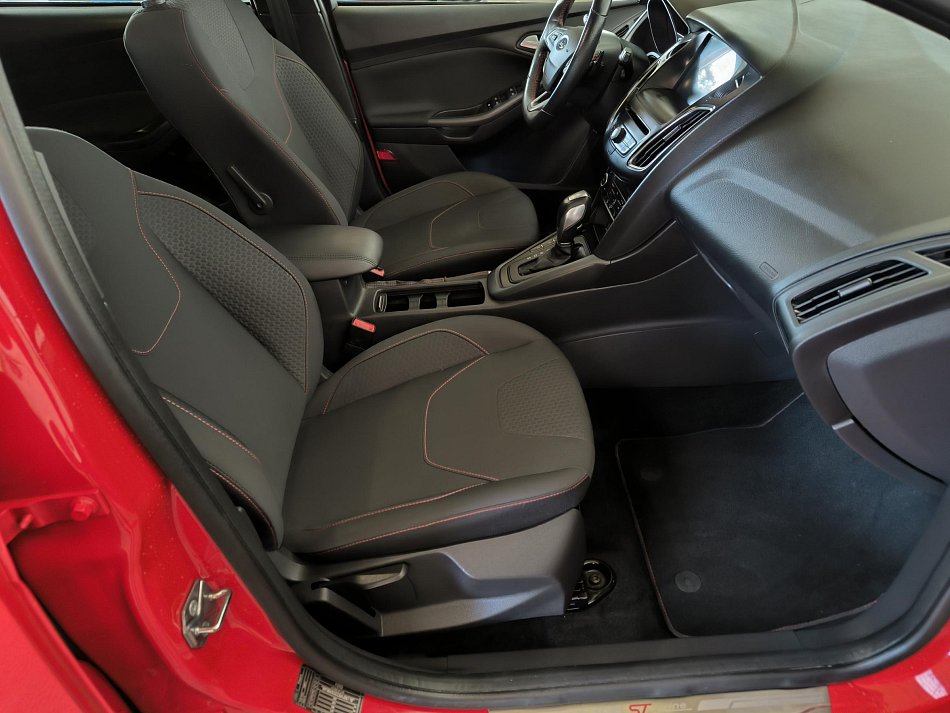 Ford Focus 2.0 TDCi ST-Line