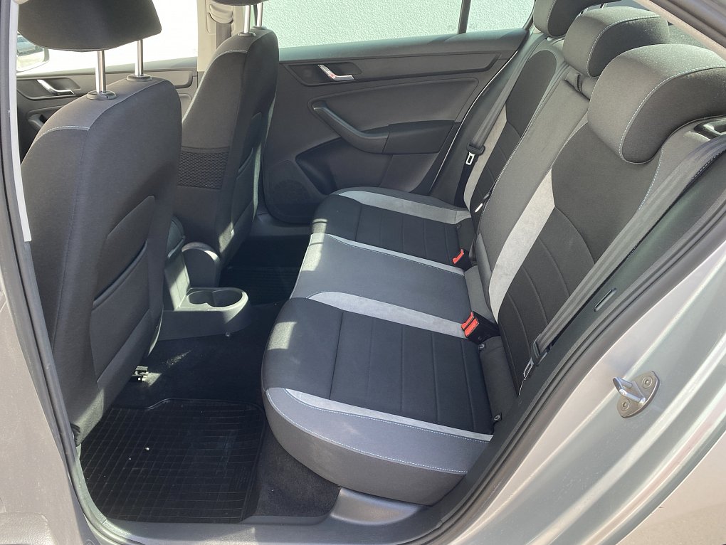 Škoda Rapid 1.2 TSi Joy