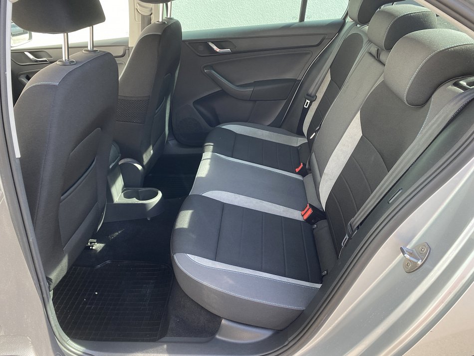 Škoda Rapid 1.2 TSi Joy