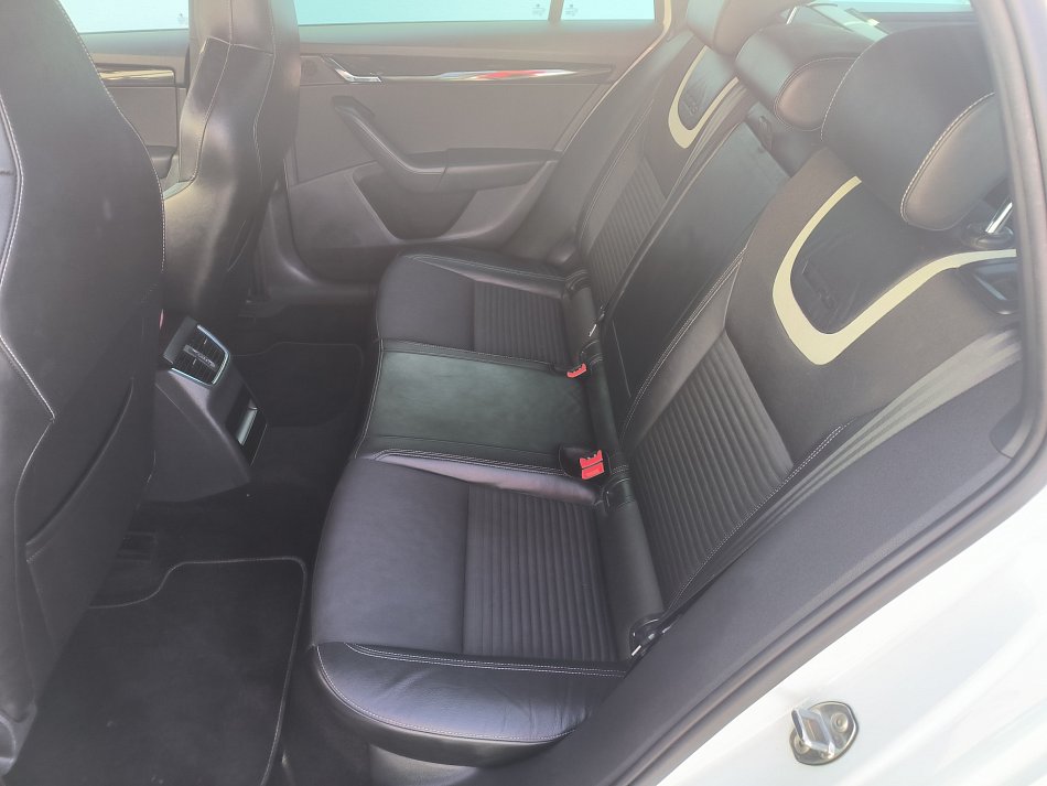 Škoda Octavia III 2.0TDi  RS