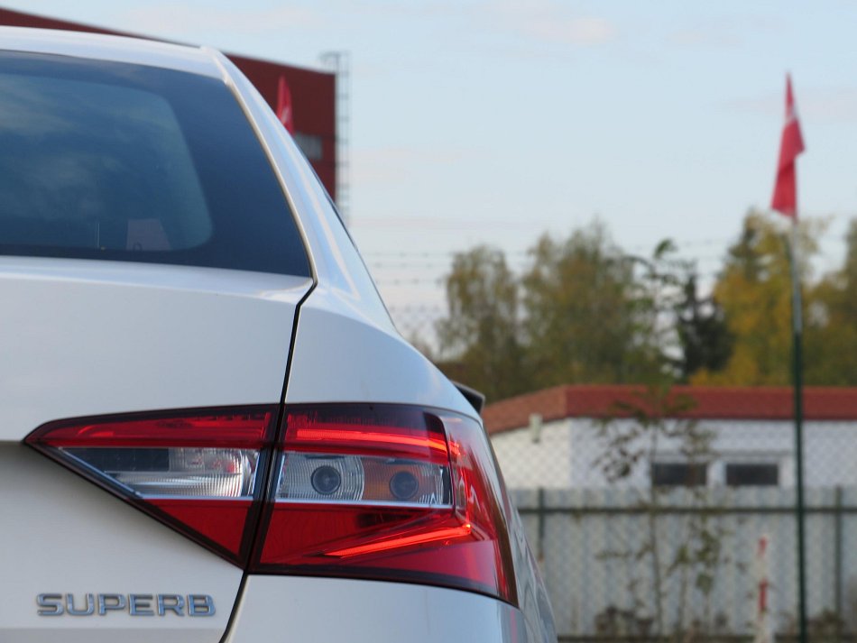 Škoda Superb III 2.0TDi Ambition