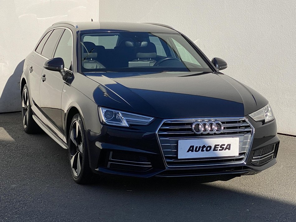 Audi A4 2.0 TDi S-line