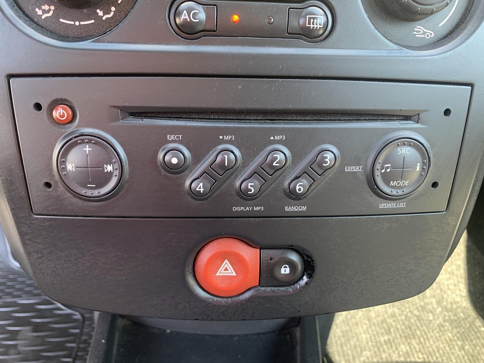 Renault Clio 1.4i 