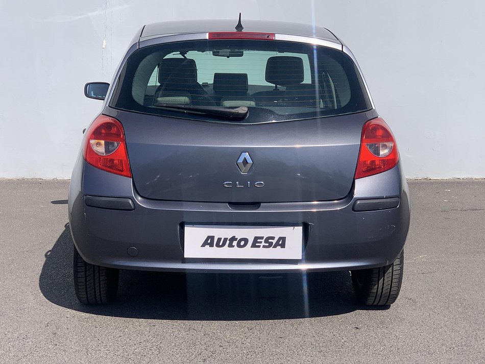 Renault Clio 1.4i 