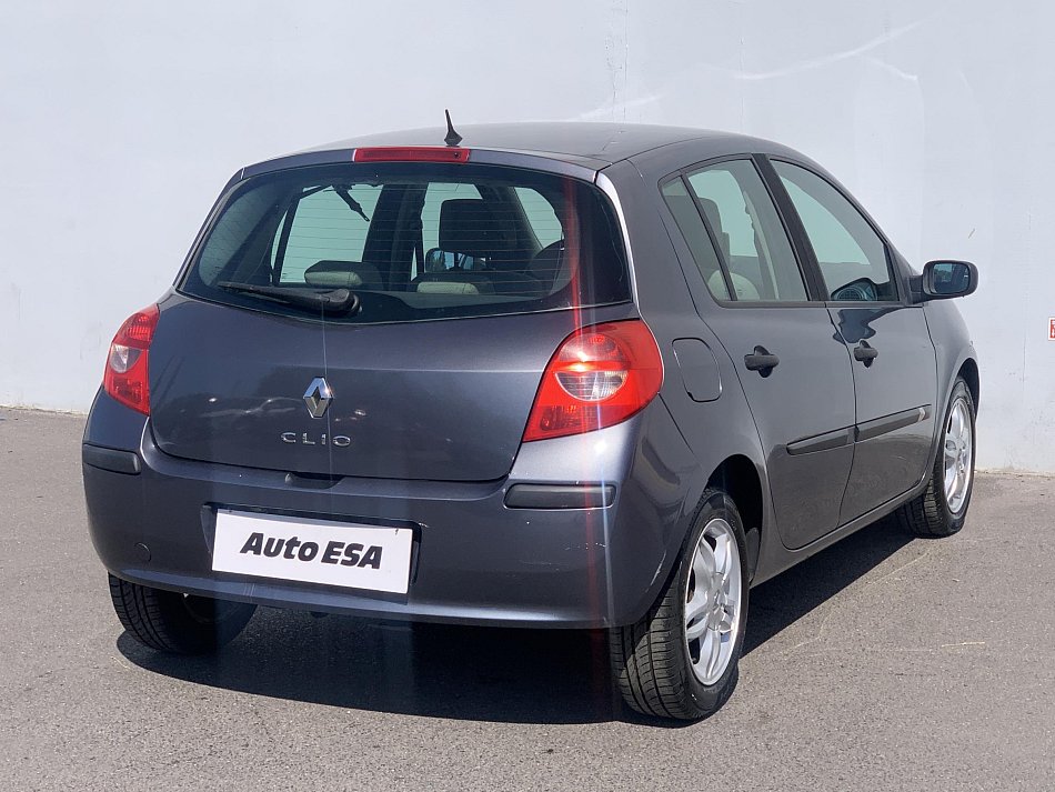 Renault Clio 1.4i 