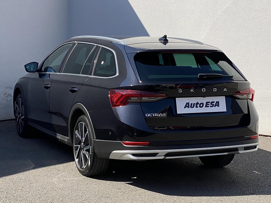Škoda Octavia IV 1.5 TSi Scout