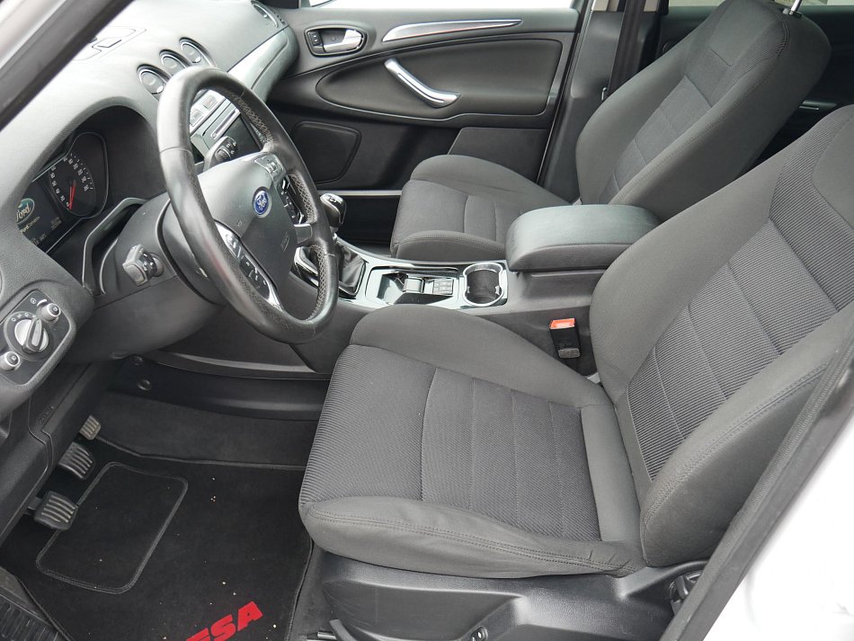 Ford S-MAX 2.0 TDCi 