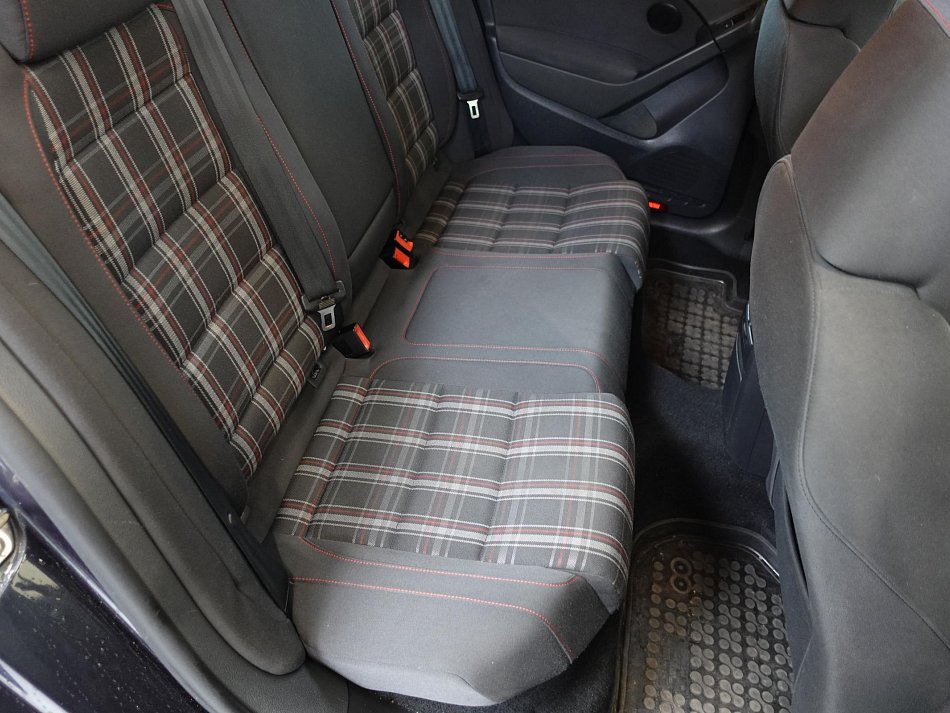 Volkswagen Golf 2.0 TSI GTi