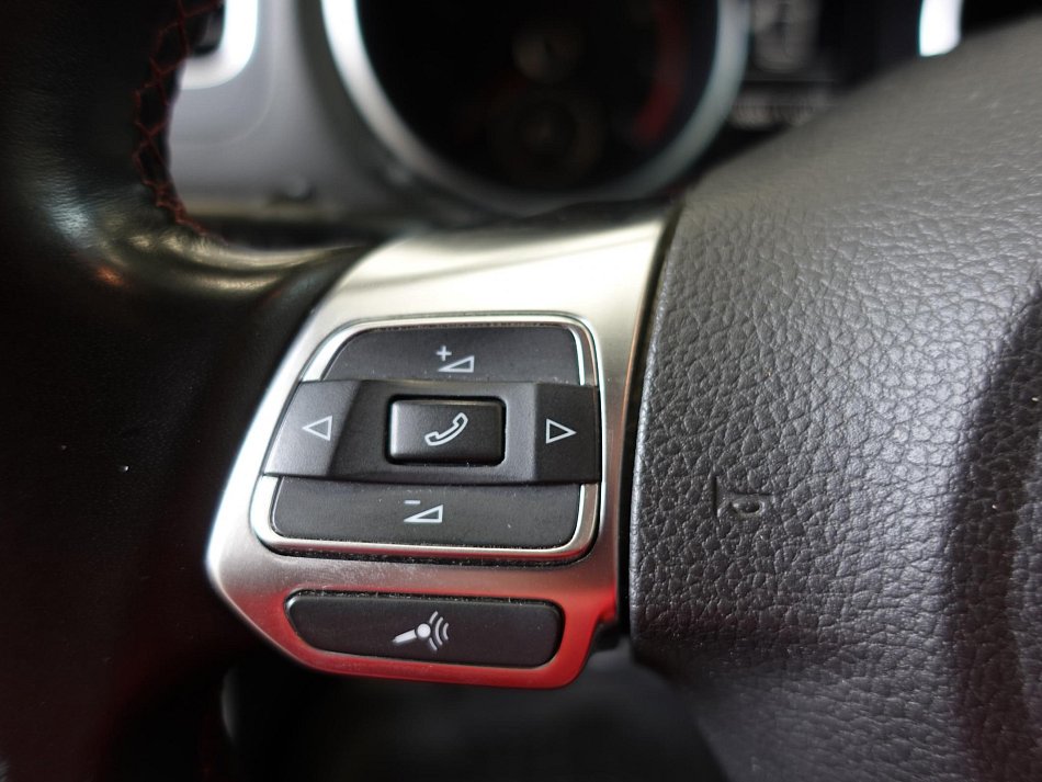 Volkswagen Golf 2.0 TSI GTi