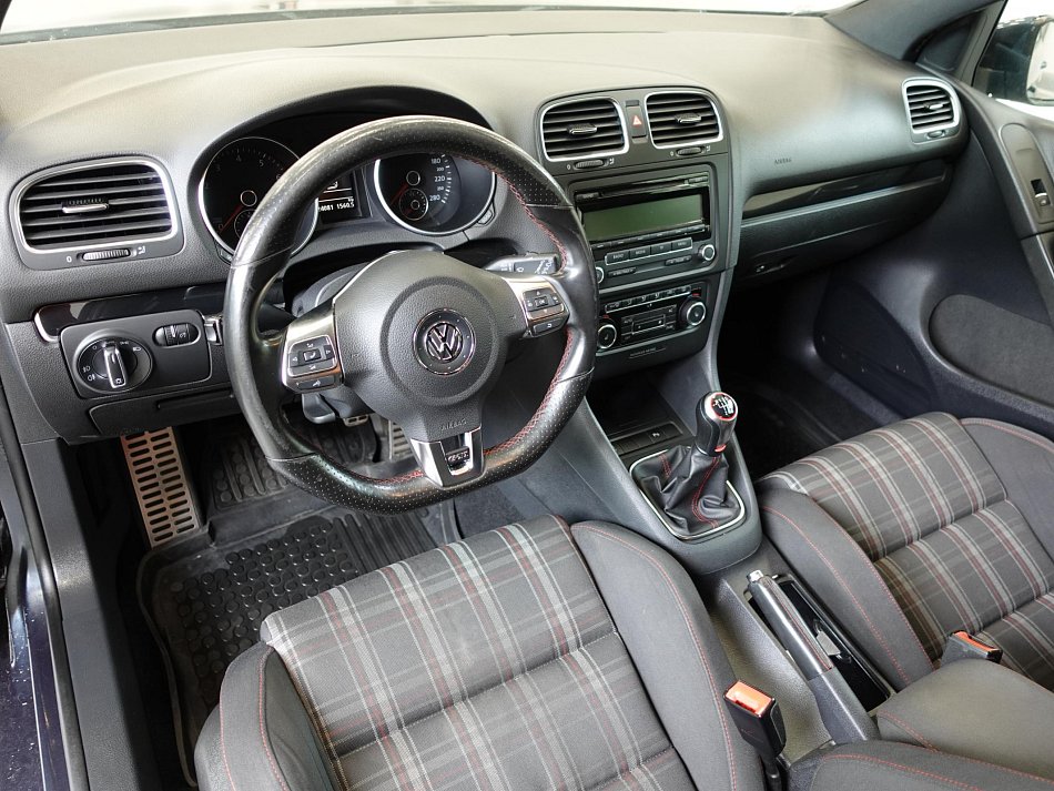 Volkswagen Golf 2.0 TSI GTi