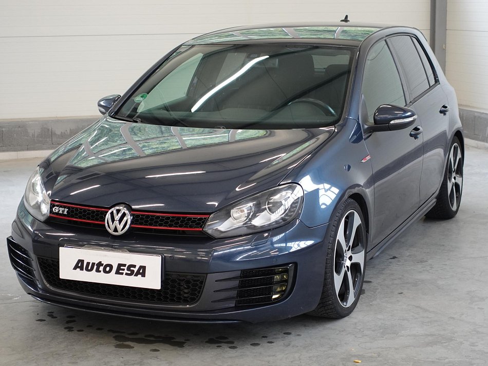 Volkswagen Golf 2.0 TSI GTi