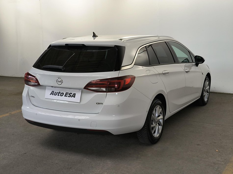 Opel Astra 1.6CDTi 