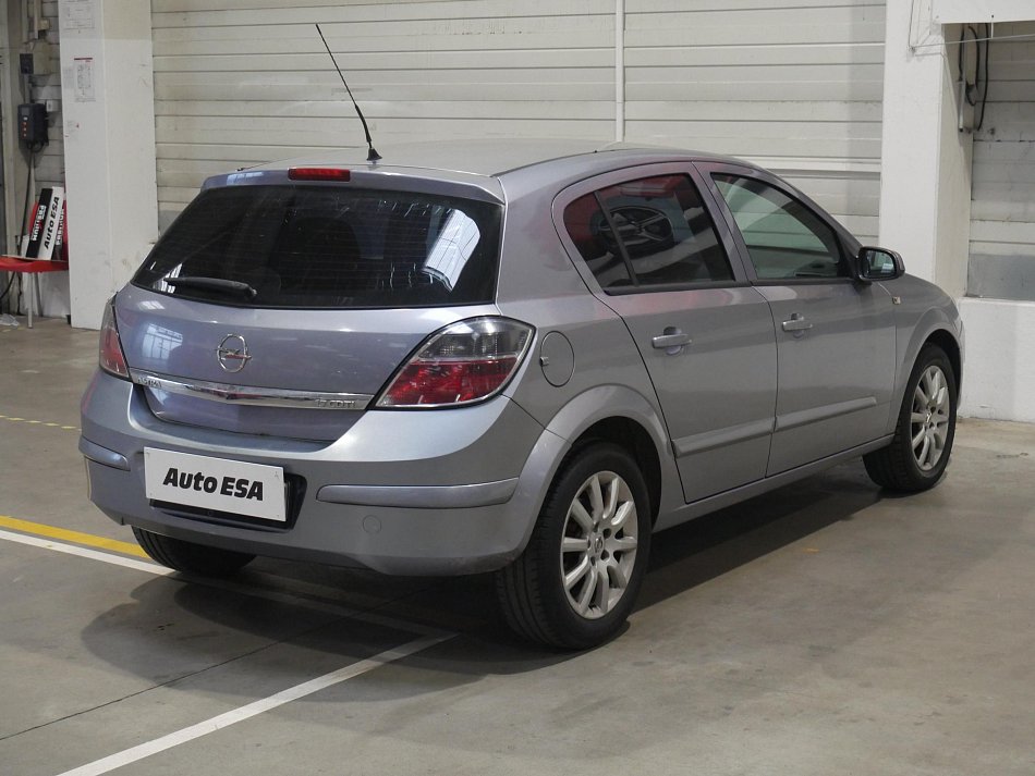 Opel Astra 1.7 CDTi 